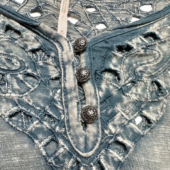 Free People | Women | Luna Embroidered Crochet Eyelet Long Sleeve Top | Medium - Picture 12 of 16